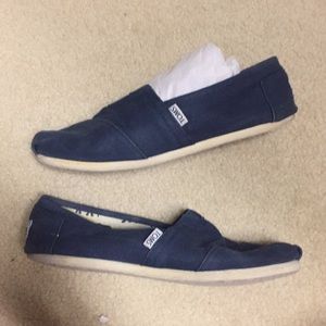 Toms Classic Canvas Navy Slip Ons Sz 8.5